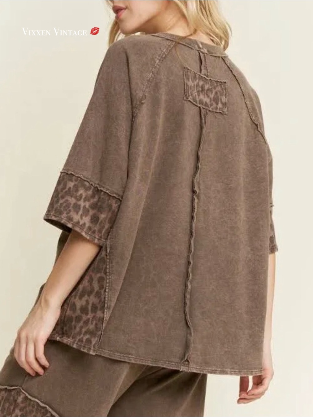 J.HER RELAXED LACE TRIM 'WILD STAR LEOPARD PATCH TEE' IN ASH BLACK - Picture 3 of 3